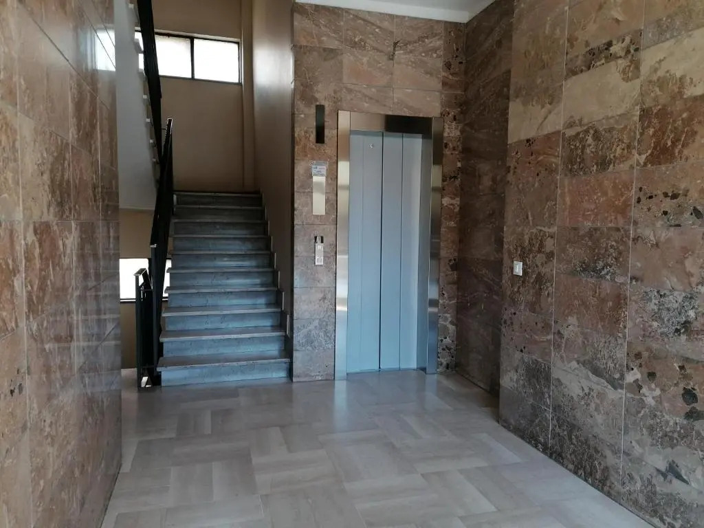 Viale Barozzi 118