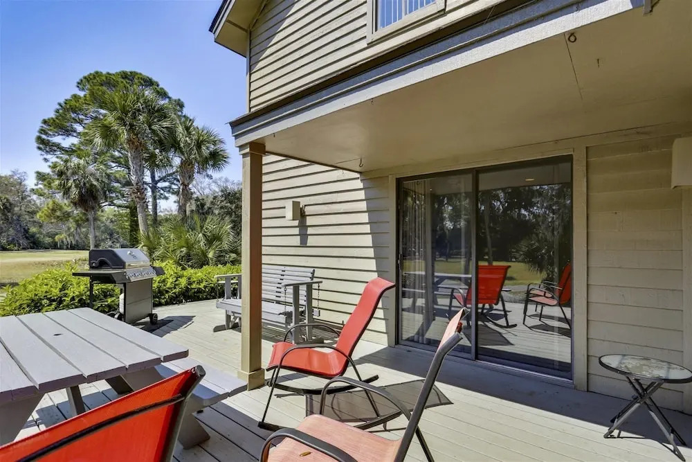 Greens 190 - Three Bedroom Condo
