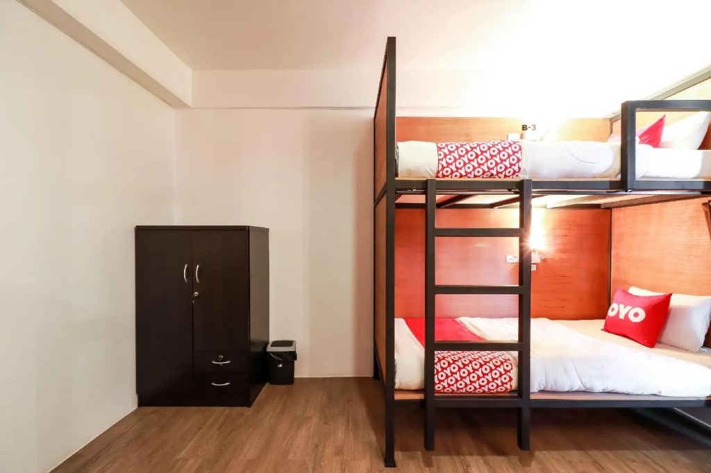 OYO 489 Yak Hostel