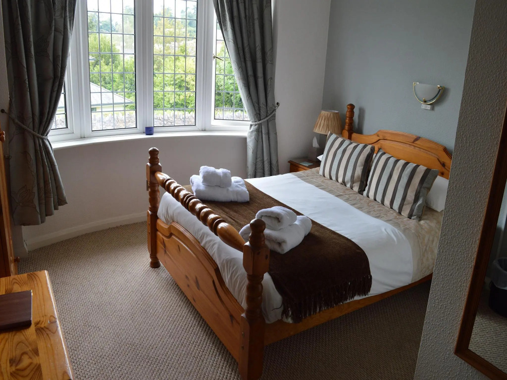 Burleigh House