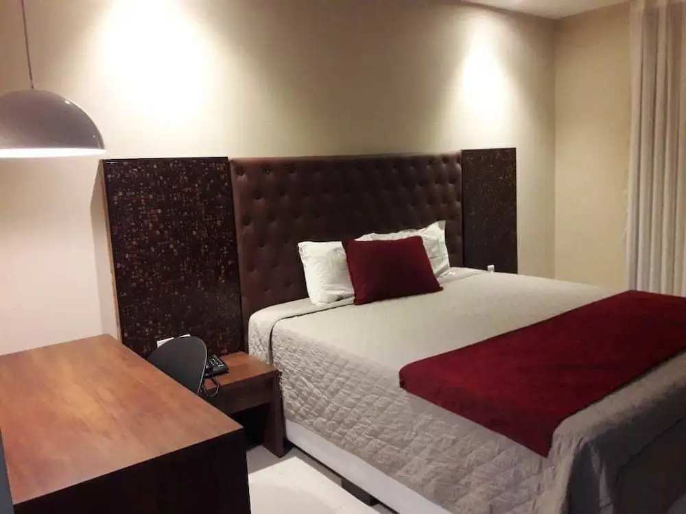 Hotel Village Confort Toritama