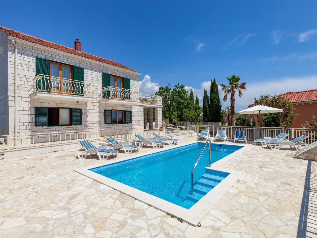 Villa Luna