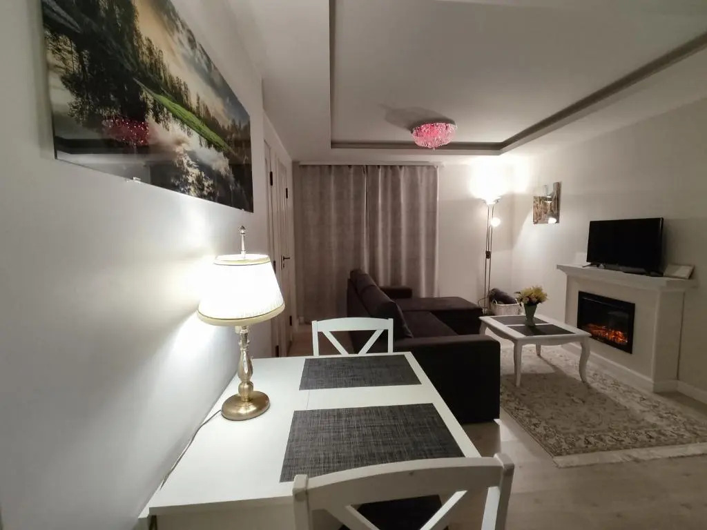 Romantic suite with sauna, free parking