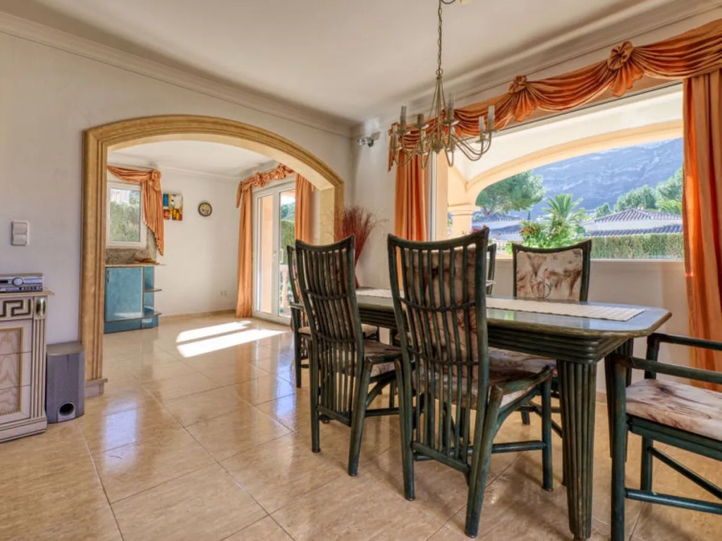 Villa Villa Toscana by Interhome