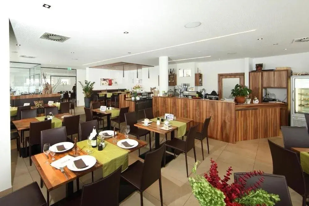 Die Dorfvilla - Includes Tauern Spa Kaprun Wellness Access 13 km away