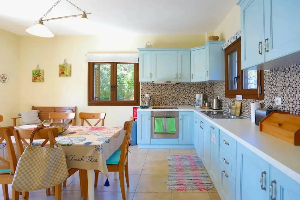 Villa Aloni in Paxi With 2 Bedrooms and 3 Bathrooms
