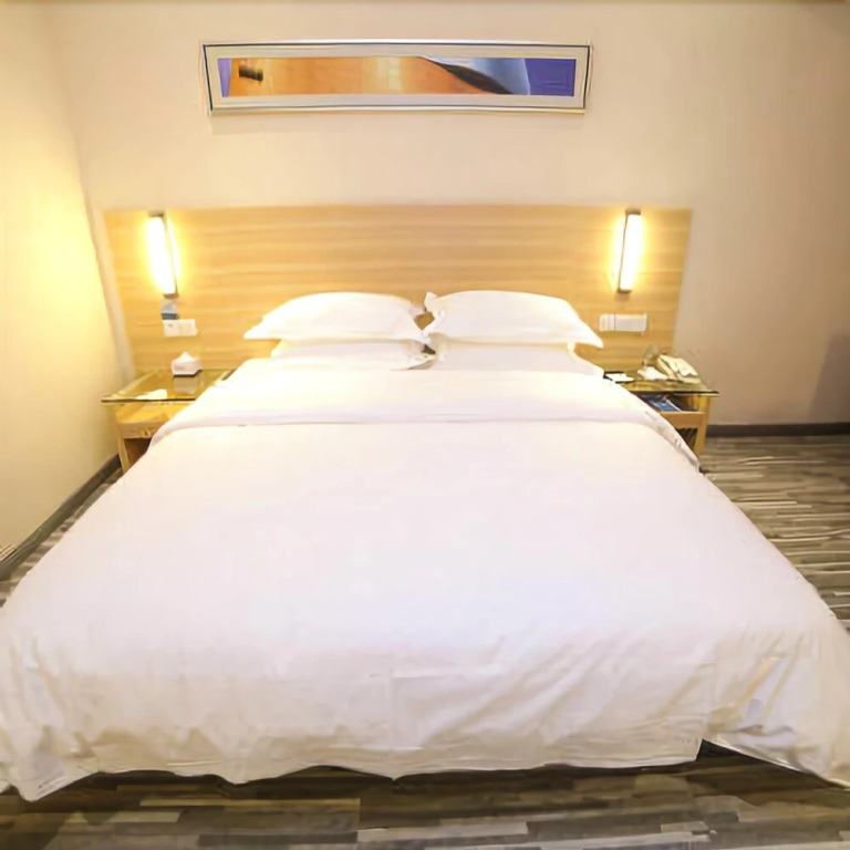 Yihao Hotel (Yichang Three Gorges Tourist Center Wanda Plaza Branch)