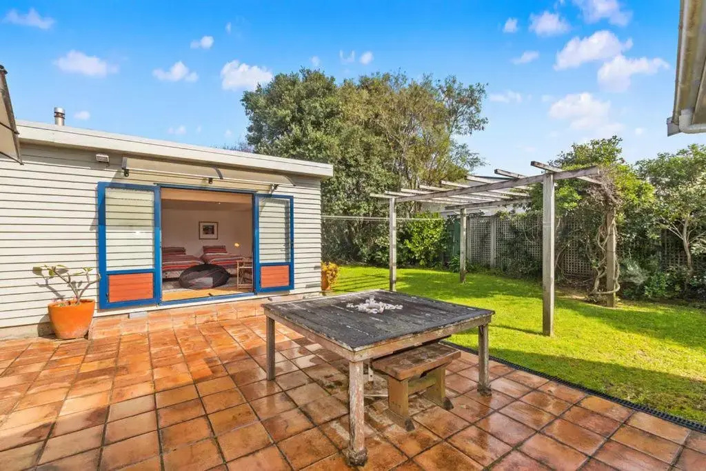 Taste Of Paradise with WiFi!- Mangawhai Heads Home