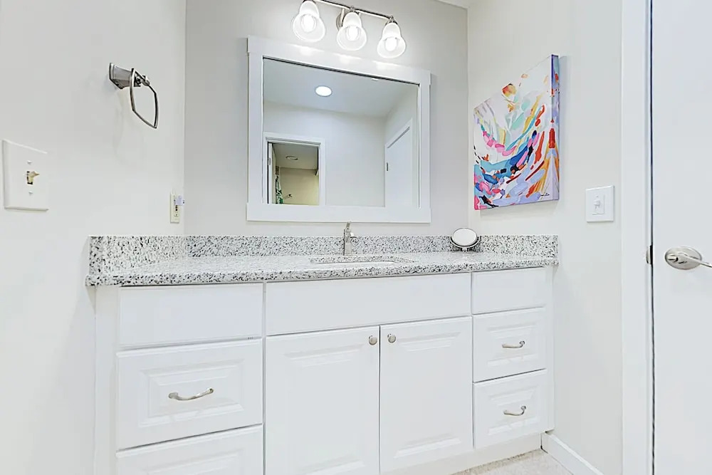 Updated Tanglewood W/ Pool - Walk To Beach! 3 Bedroom Condo