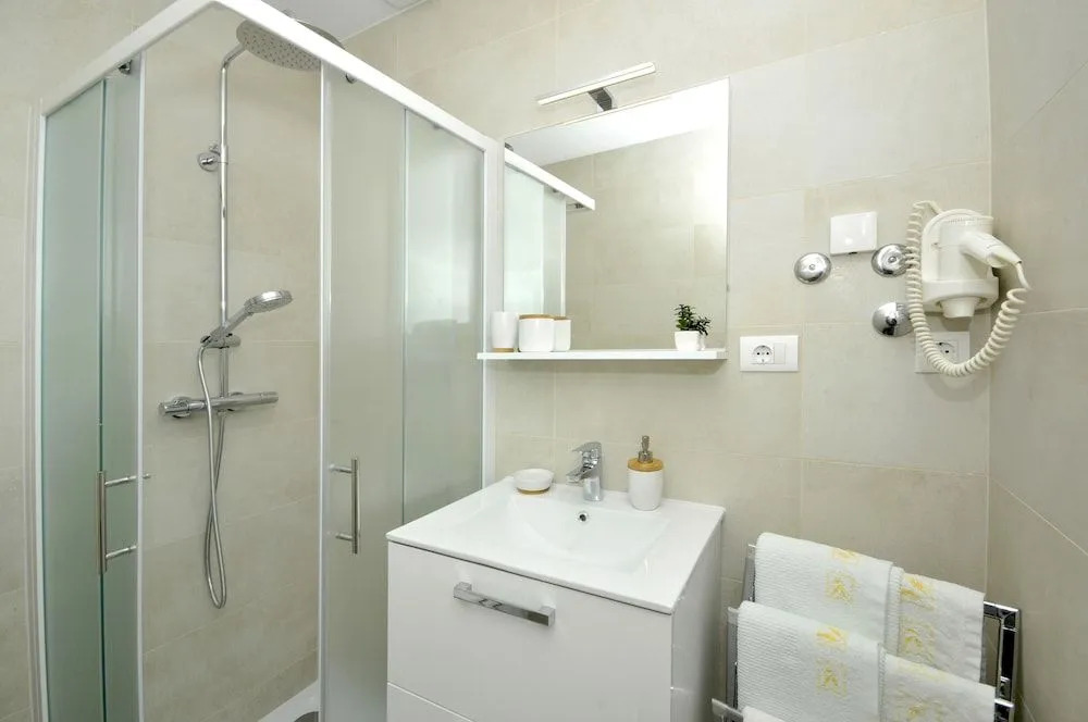 Villa Fani - Apartments And Rooms