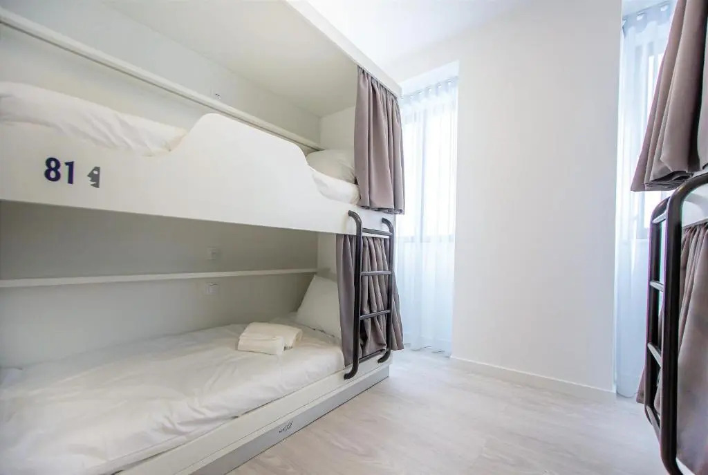 Musical Hostel