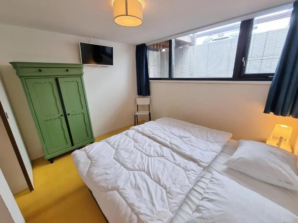 DOMBURG centrum - Luxe vakantiewoning 500 meter van strand met tuin en parkeerplaats & WIFI - Roosjesweg 2A