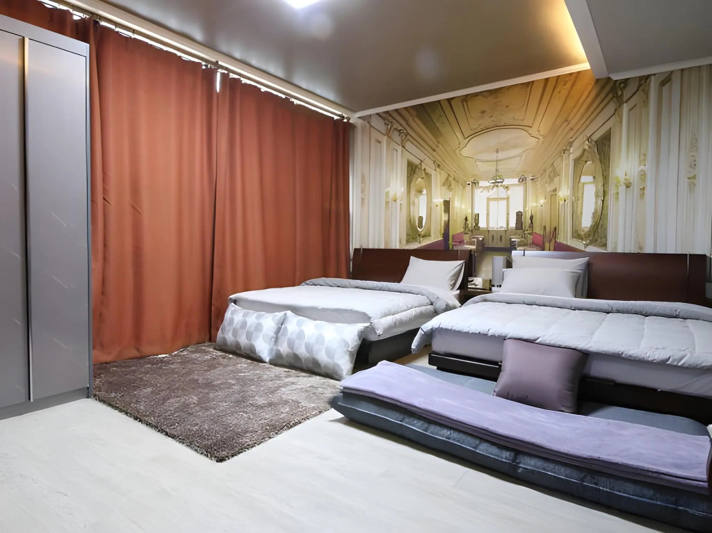 Crystal Residence Hotel