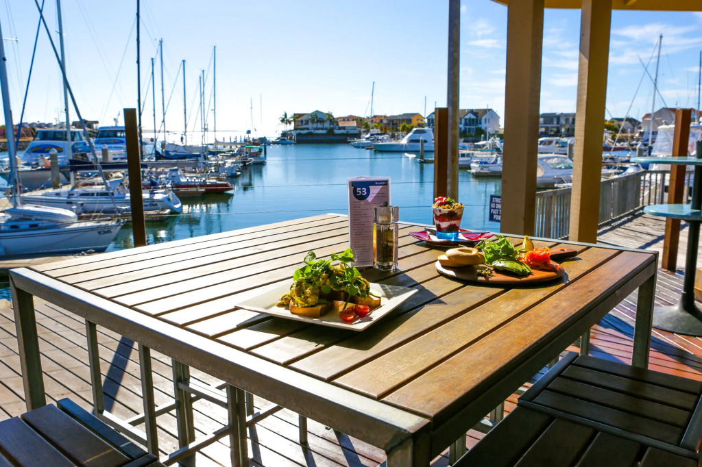 Marina Hotel