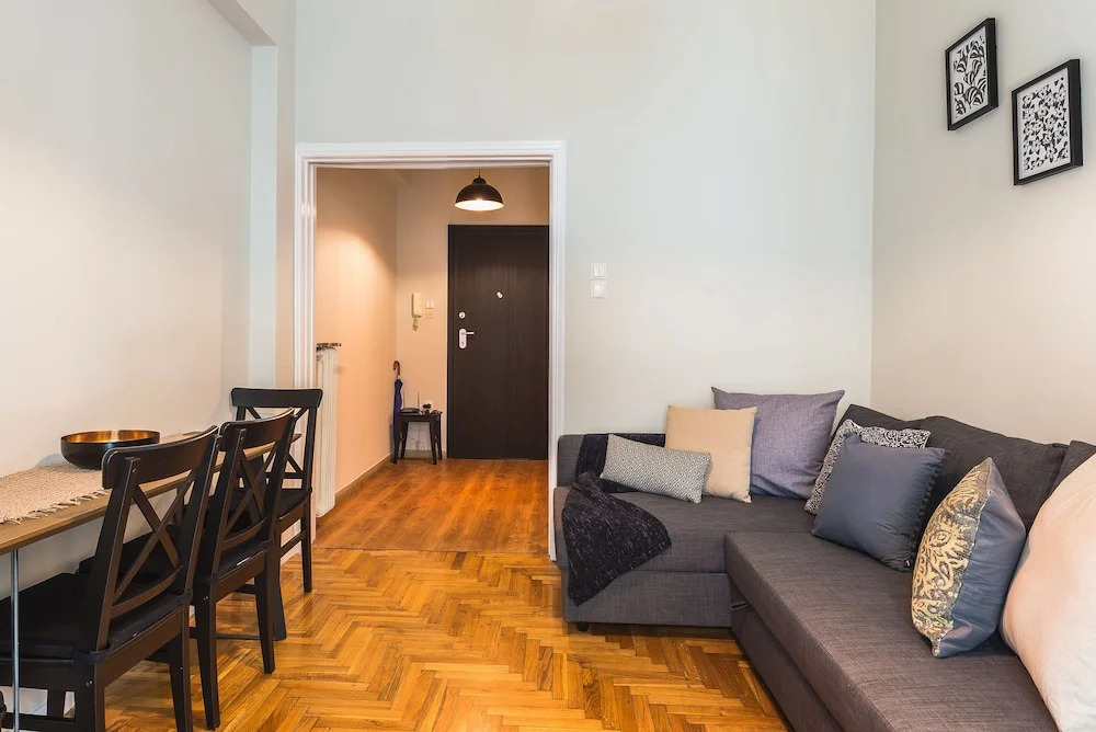Comfy Koukaki Apartment