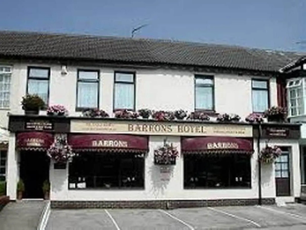 Barrons Hotel