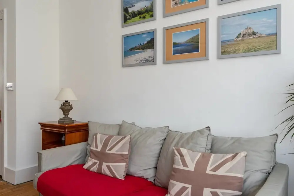 Big Family House Near Clapham Common