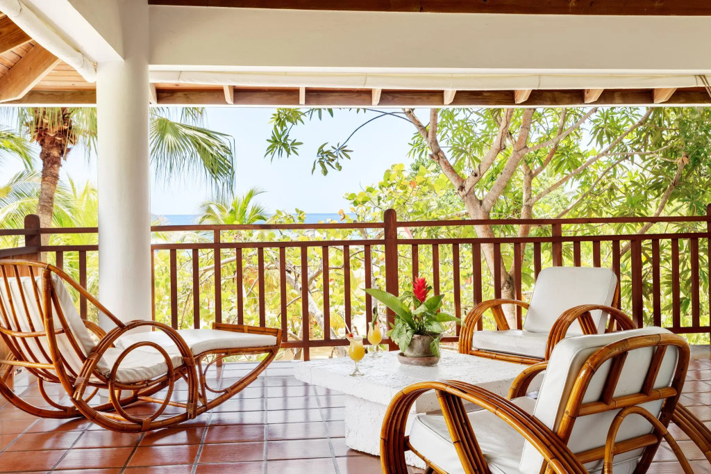 Couples Swept Away All Inclusive
