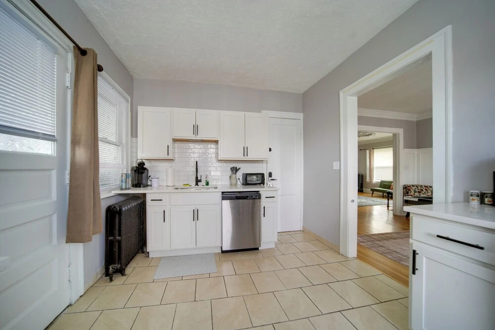 Deck, Pool Table! Walkable Cleveland Heights Apt