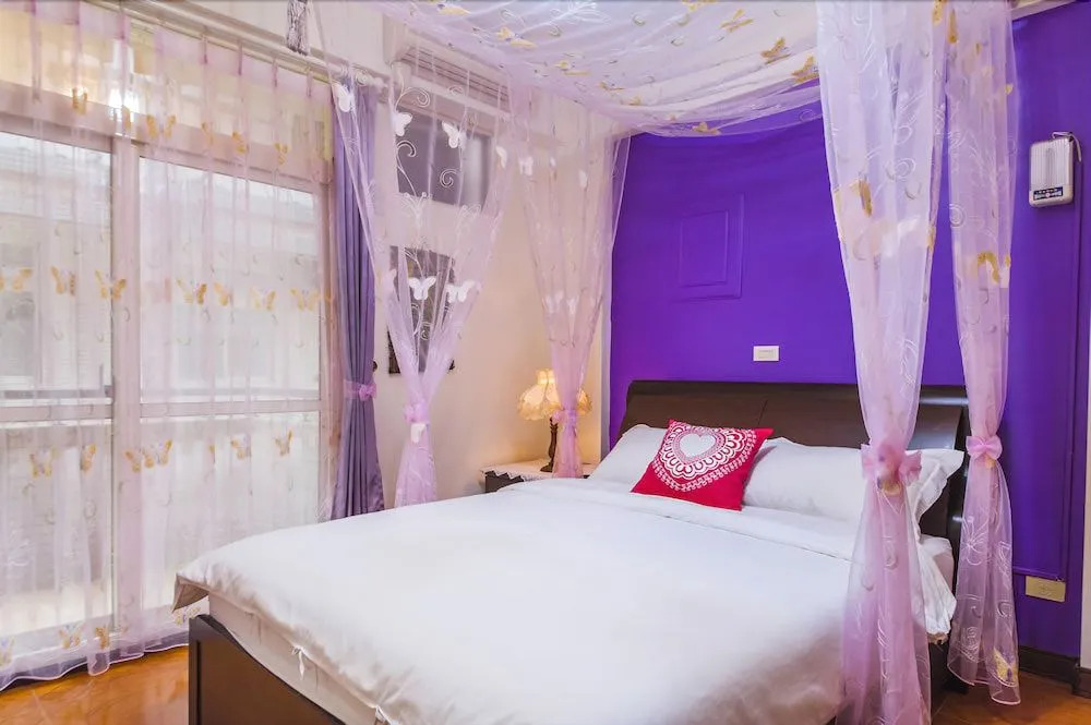 Happiness B&B