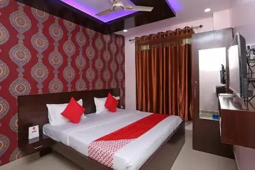 Laxmi Palace By OYO Rooms