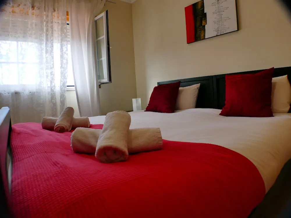 Surf Royal Guest House
