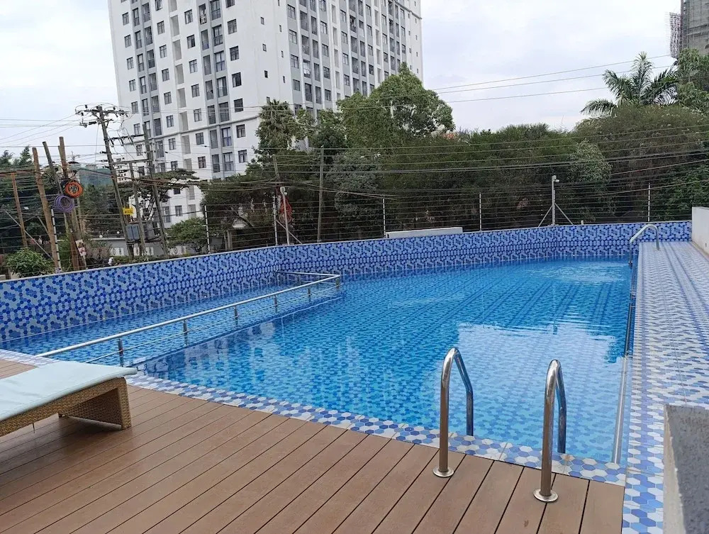 Capital Rise by Extended Stays