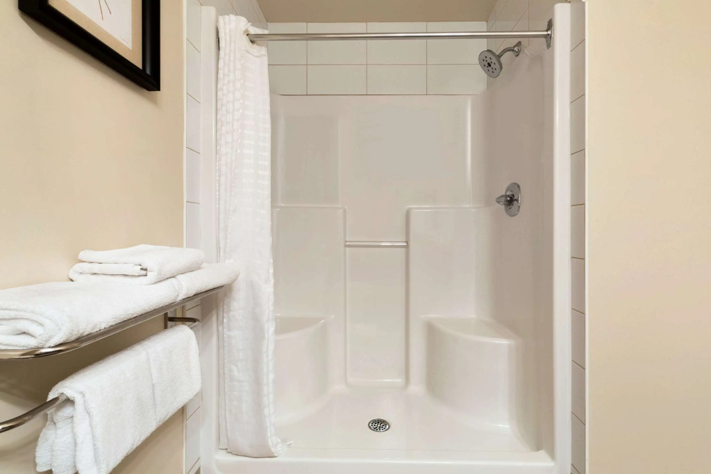 Travelodge Hotel by Wyndham Weyburn