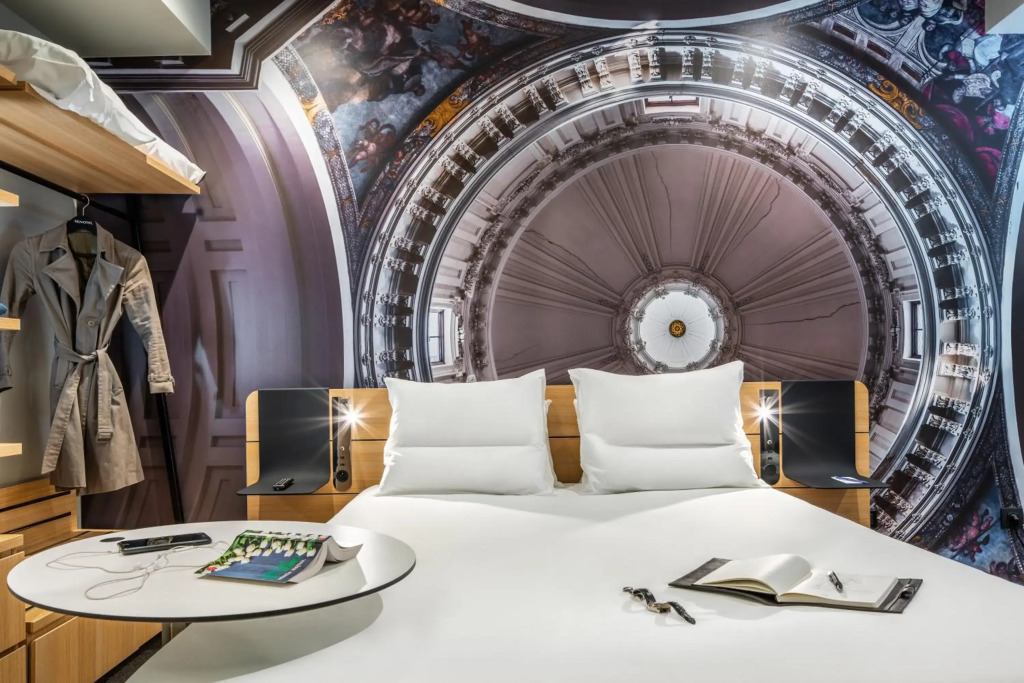 Отель Novotel Belleville Paris 20