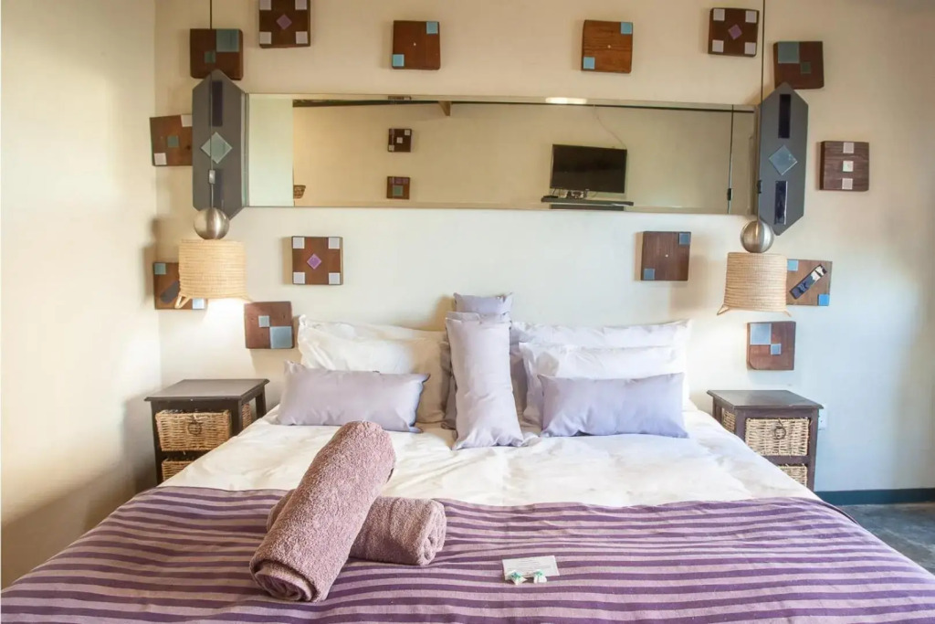 Bedrock Executive Honeymoon En-Suite