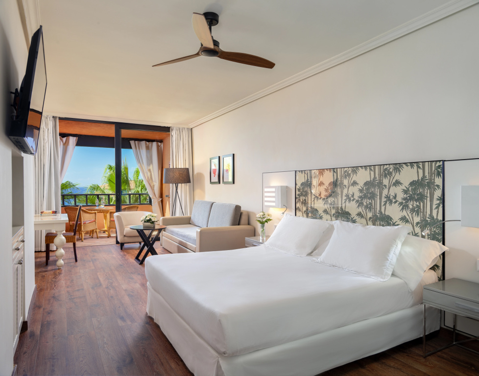 Отель H10 Costa Adeje Palace