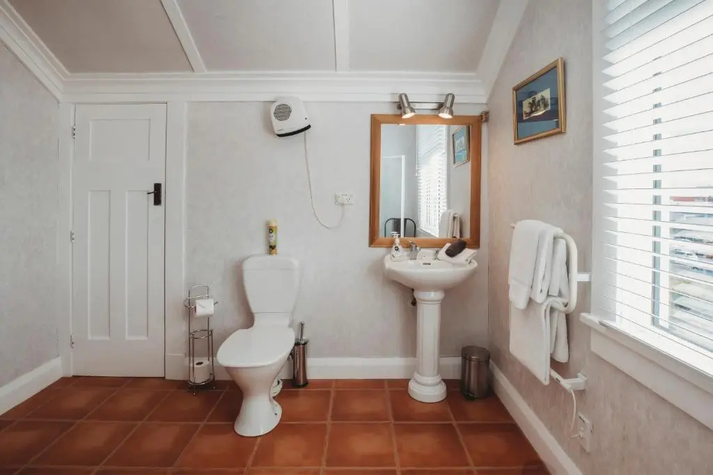Timata Ora - 7BR family home in prime location