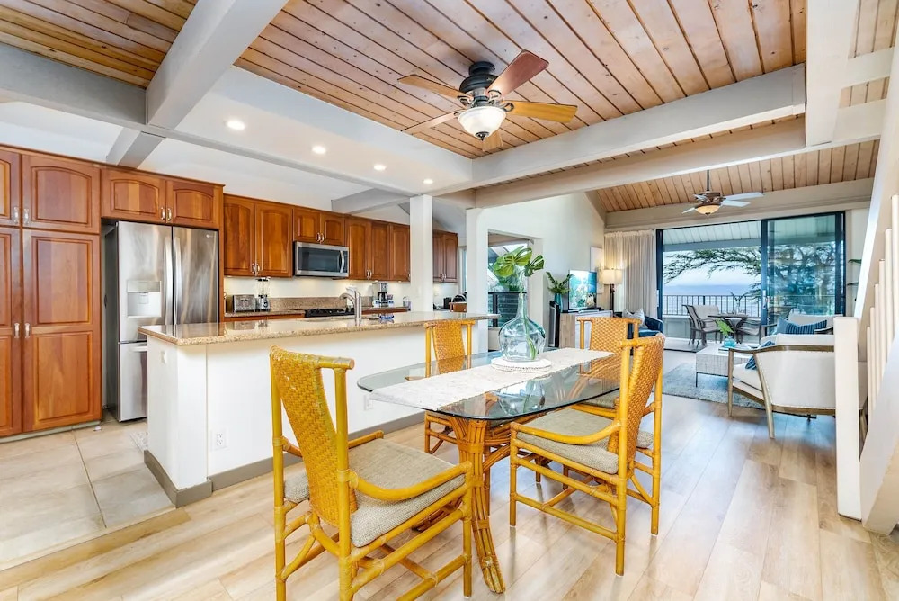 Kahana Village 40 Oceanfront 2Bed 2Bath