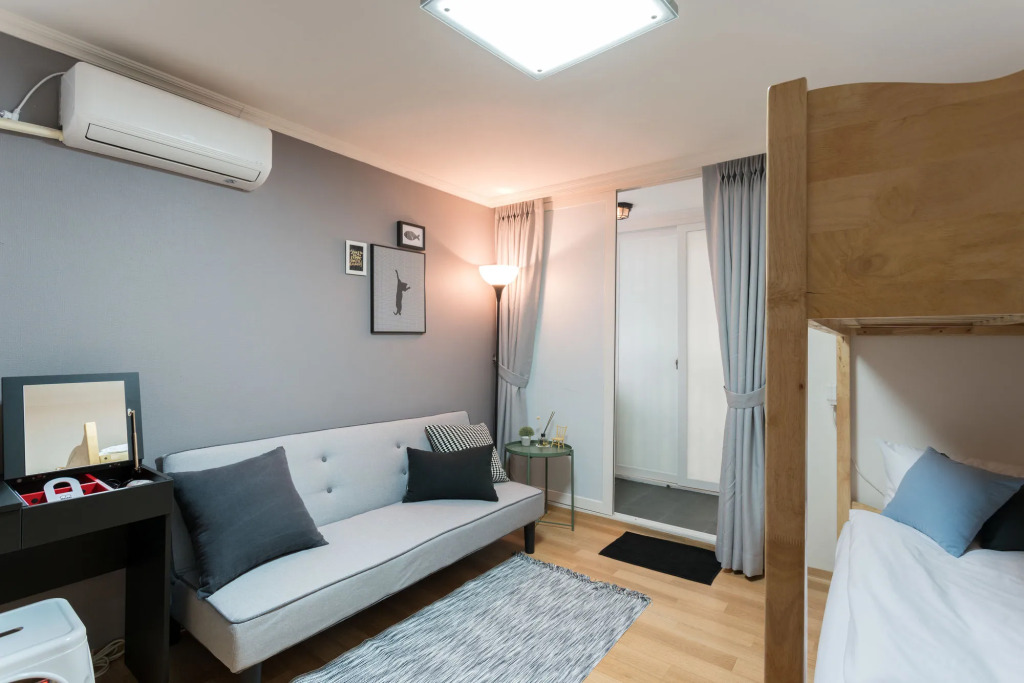 The Blossom Yeonnam Guesthouse