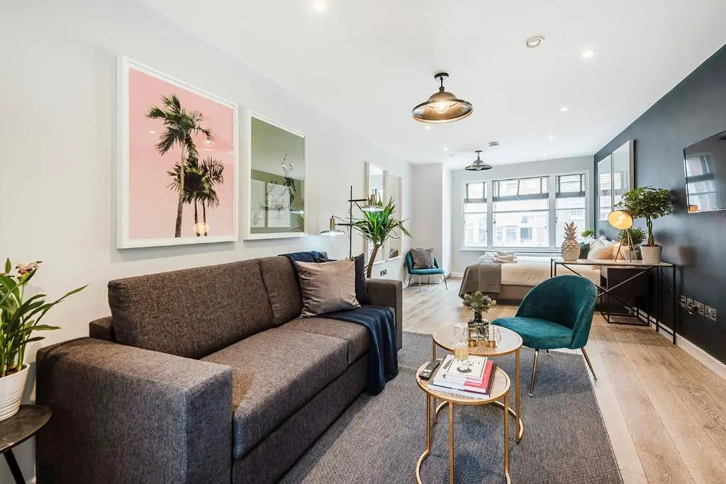 Be London - The Chinatown Residences