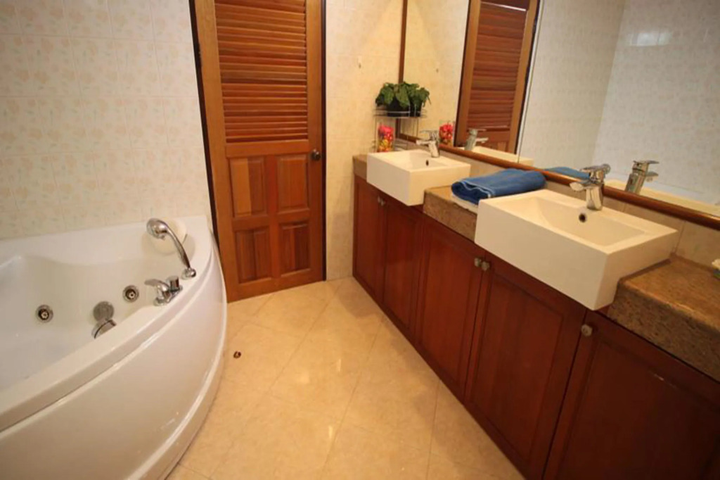 BUTTERFLY GARDEN BOUTIQUE RESIDENCE by Luxury View EX LG Apts and Villas, A Lifestyle Destination 1 to 3 bedroom units 110 to 190 sqmtr, 2 FULL Bathrooms, Rain shower, Complete kitchen, FREE Fast Fiber WIFI, 55" SMART TVs, 24-7 Staff, SPA BATH, FREE BBQ
