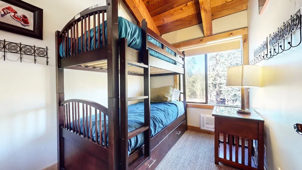 Val DIsere 10 5-Star Luxury with Game room and Gorgeous Mountain Views, Walk to The Village. by RedAwning
