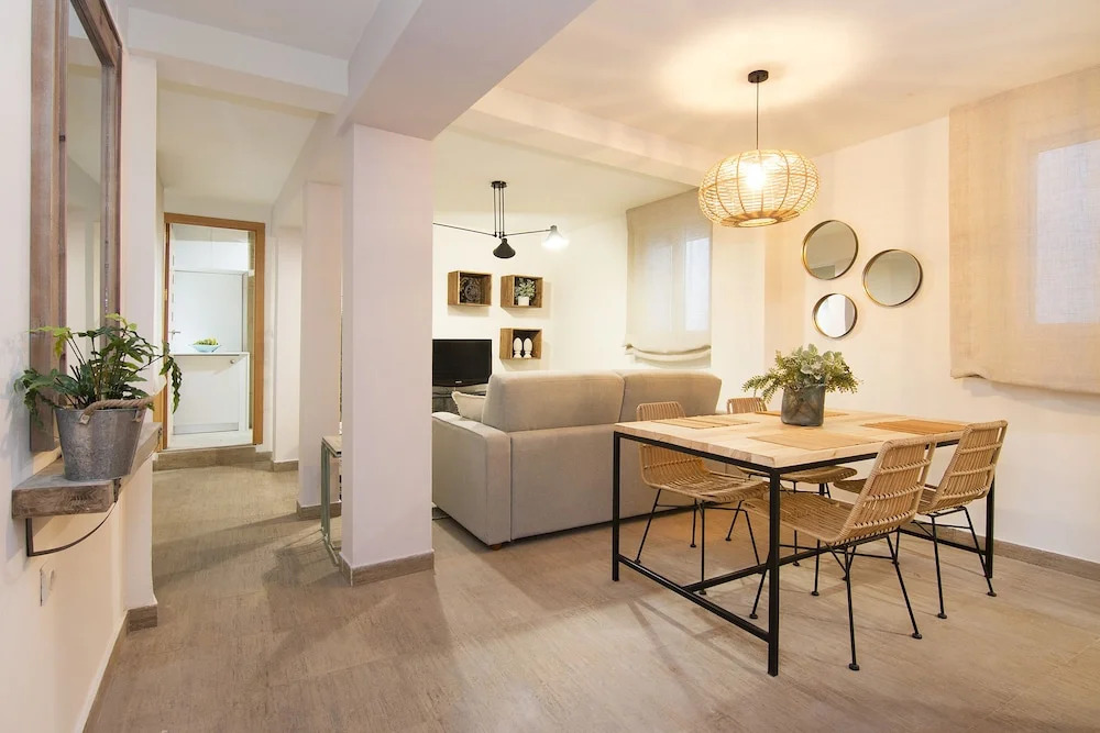 Chezmoihomes Cathedral Apartment 2BR