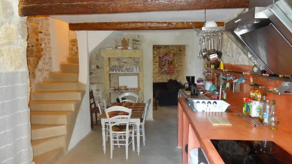 Appartement avec patio,2 chambres,Patangarles