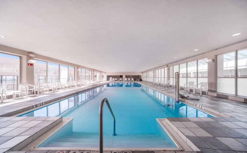 OYO Hotel St. Louis Downtown City Center MO