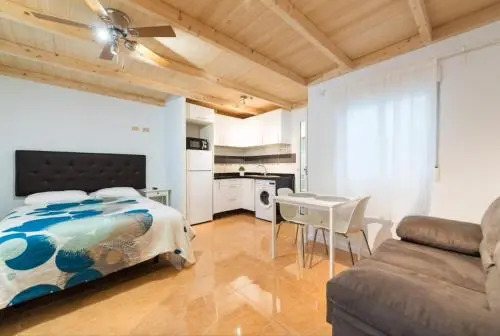 White Apartment Kasa