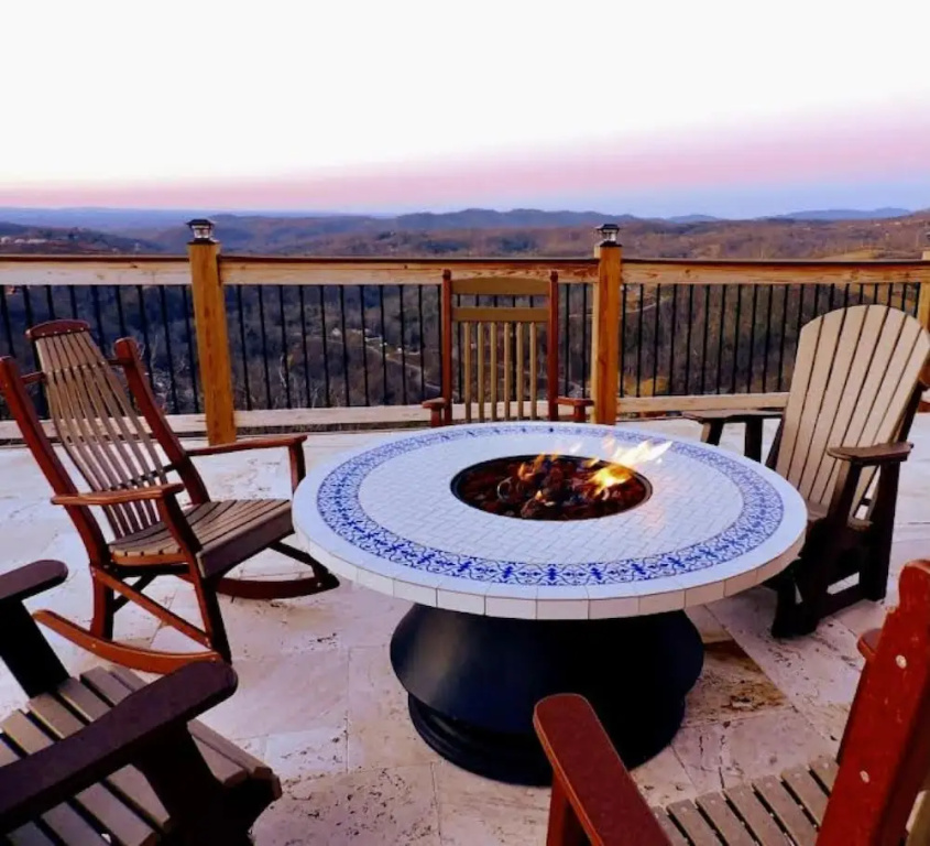 Skyline Splendor Luxe Retreat With Breathtaking Views Over Downtown Gatlinburg