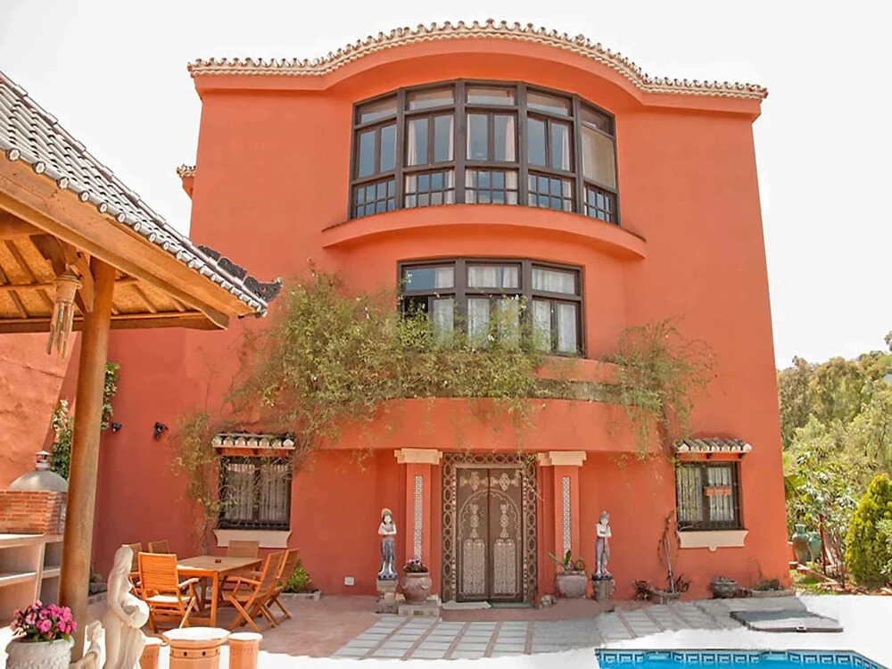 Villa Alegría - Option of Heated Pool - Sleeps 8