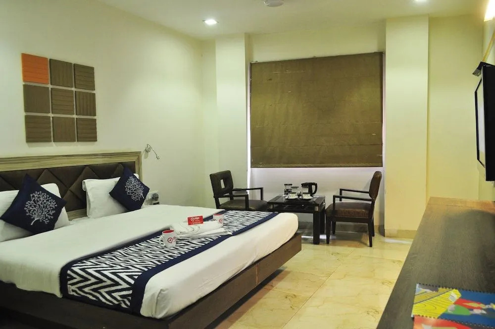 Oyo 638 Hotel Maharaja Residency