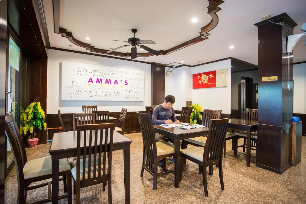 Luxur Boutique Hotel Patong