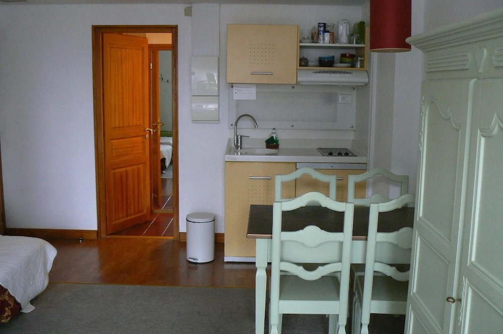 Studio Lumineux, Coeur De Ville
