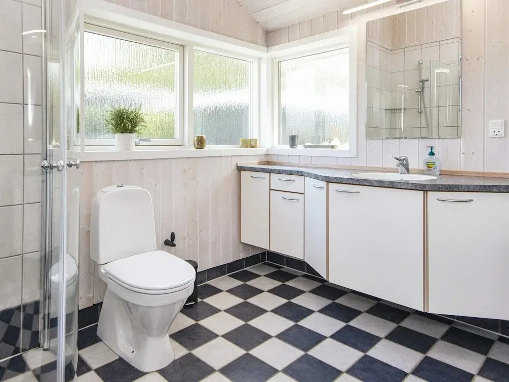6 Person Holiday Home in Juelsminde