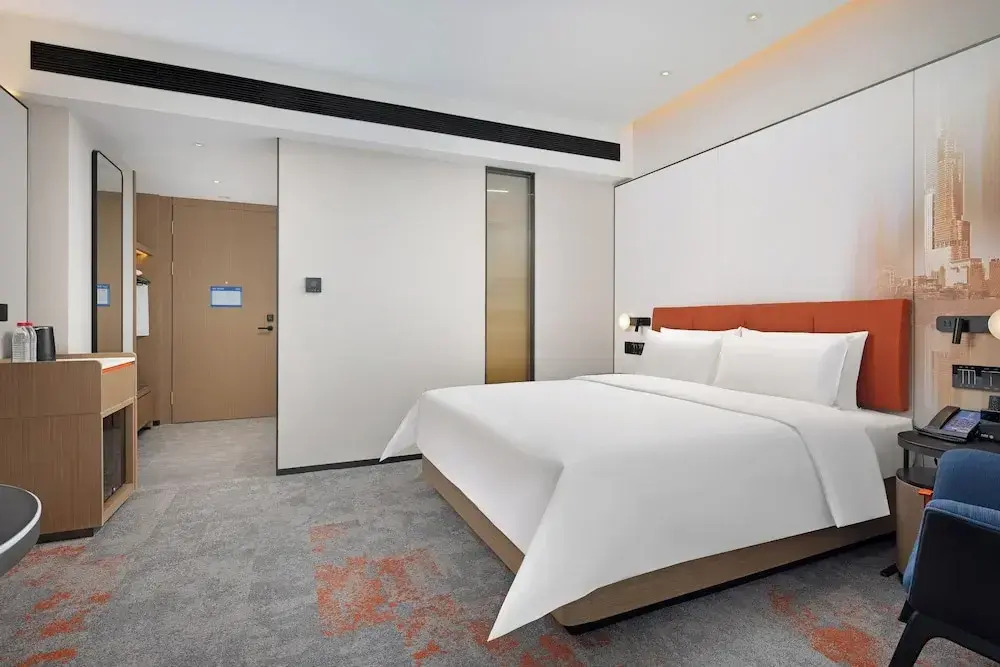 Hampton by Hilton Nanjing North Railway Station