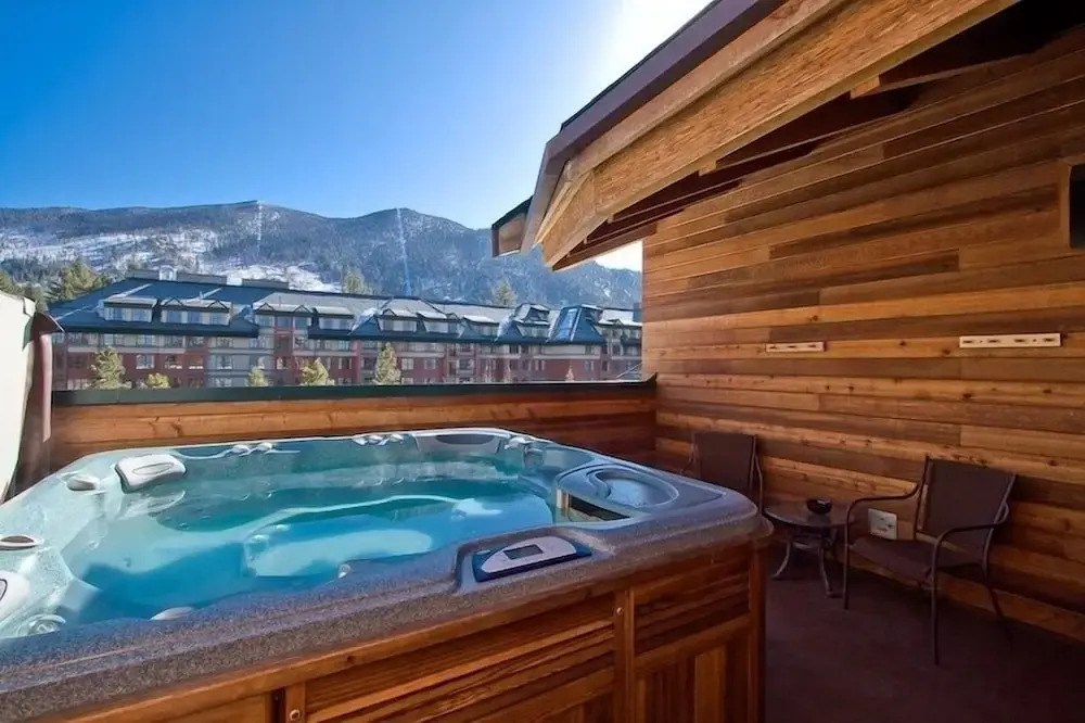 Downtown Penthouse 4 Bedroom Condo