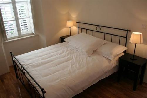 Deluxe Rooms with a terrace view at Old City Gate